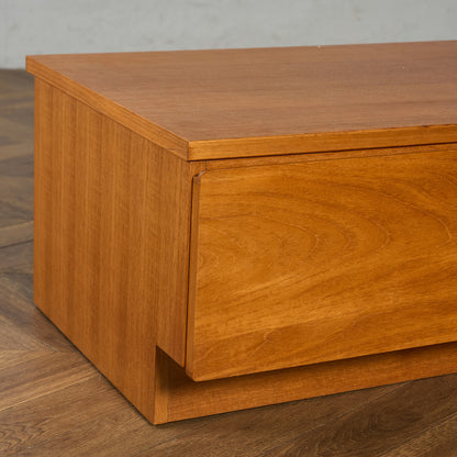 ヴィンテージ サイド キャビネット