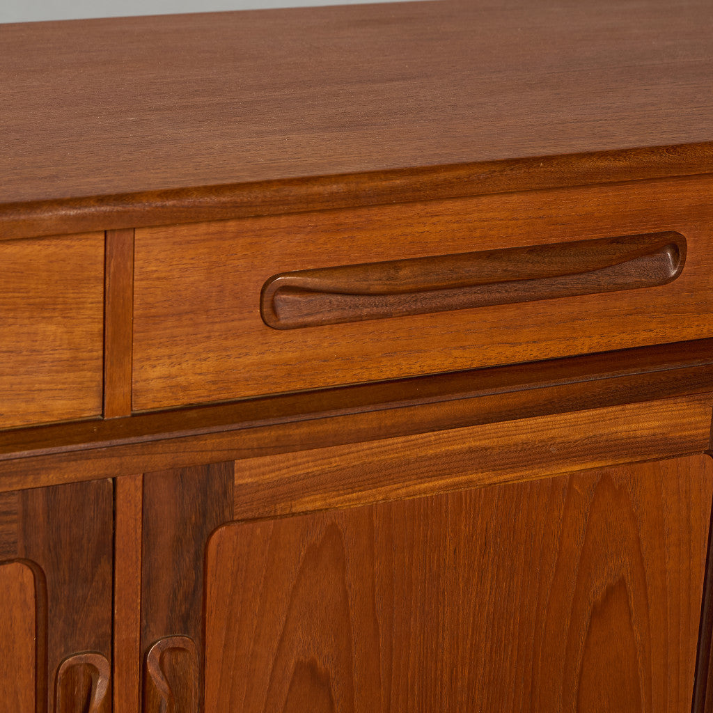 Fresco ヴィンテージ サイドボード カスタム アイアン ヘアピンレッグ