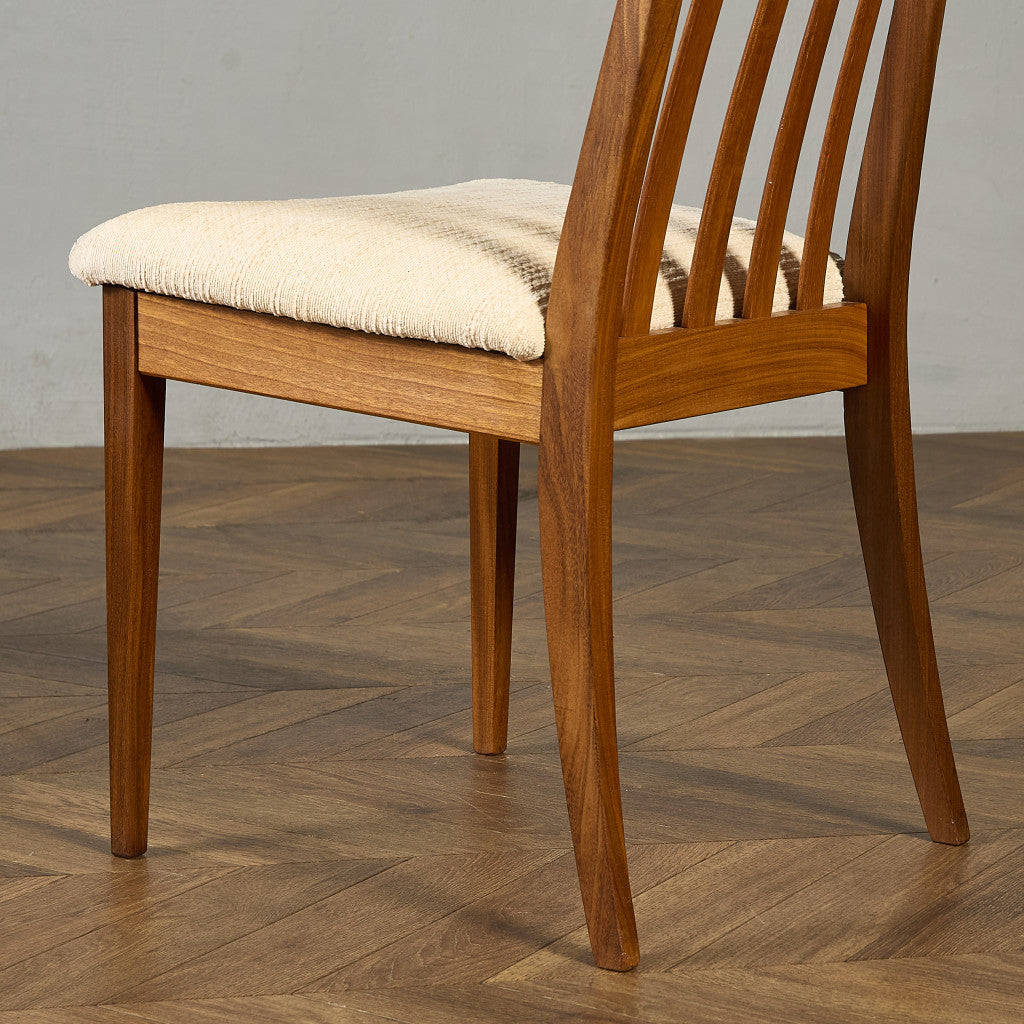 スラットバックチェア (4540)