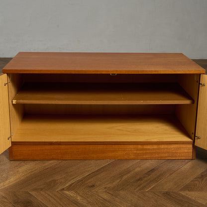 英国 ヴィンテージ キャビネット