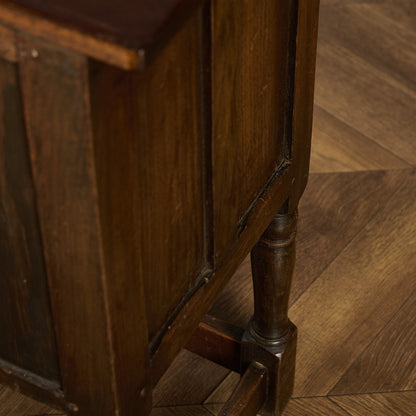 英国 クラシック サイドキャビネット サイドテーブル