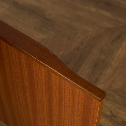 A Quinn (Sales) Ltd ヴィンテージ ウォールユニット