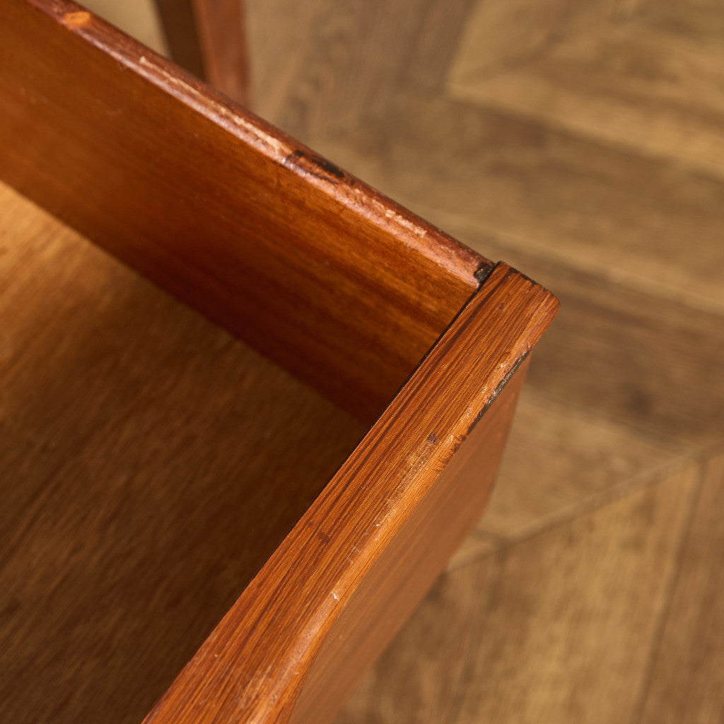 イギリス ヴィンテージ サイドボード