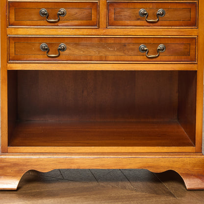 サイドキャビネット