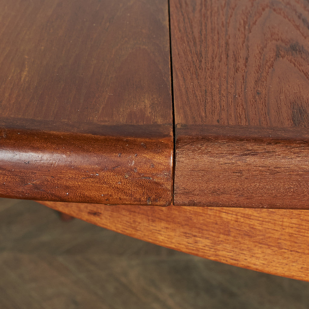 G-PLAN Extension Round Dining Table #72080