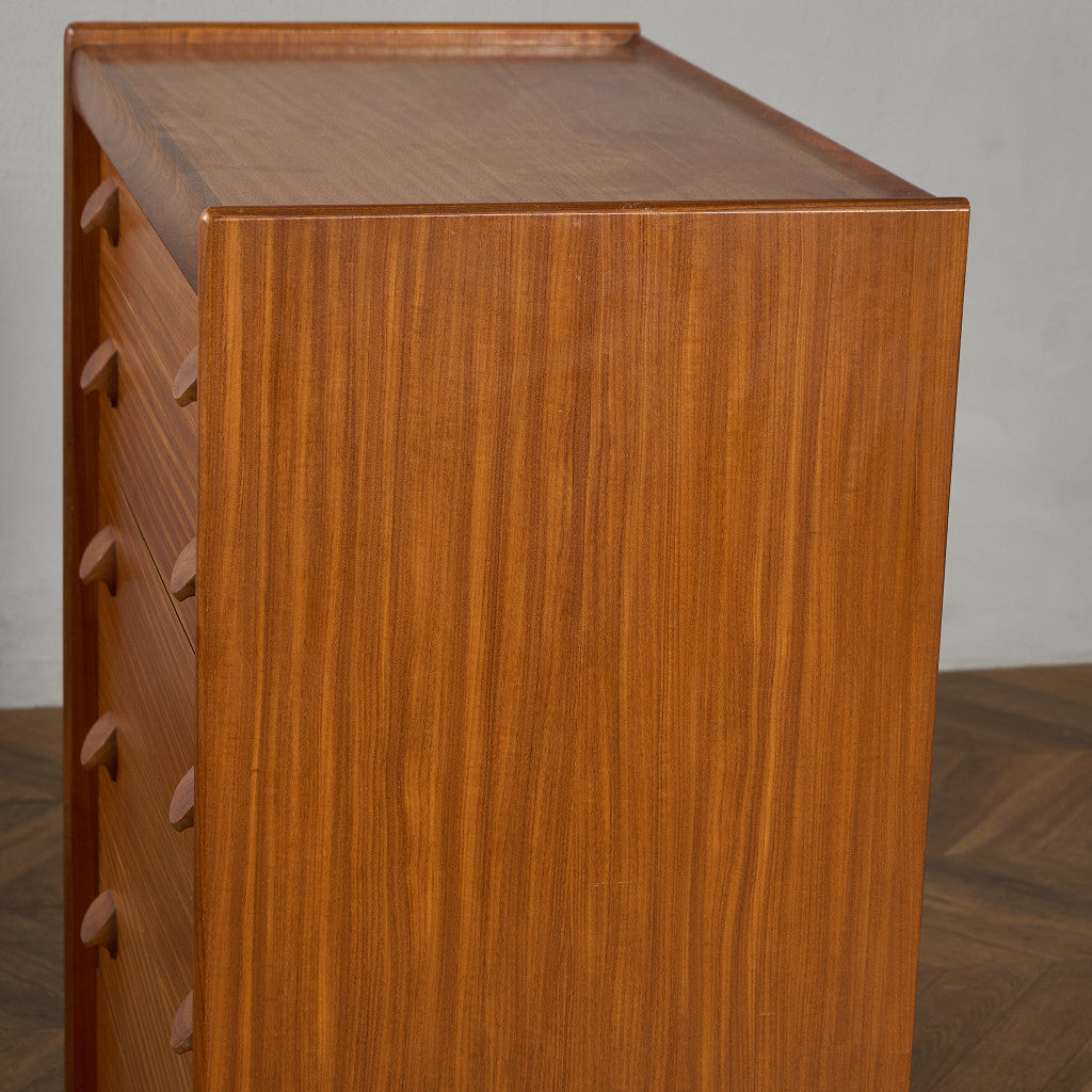 ヴィンテージ 6段チェスト