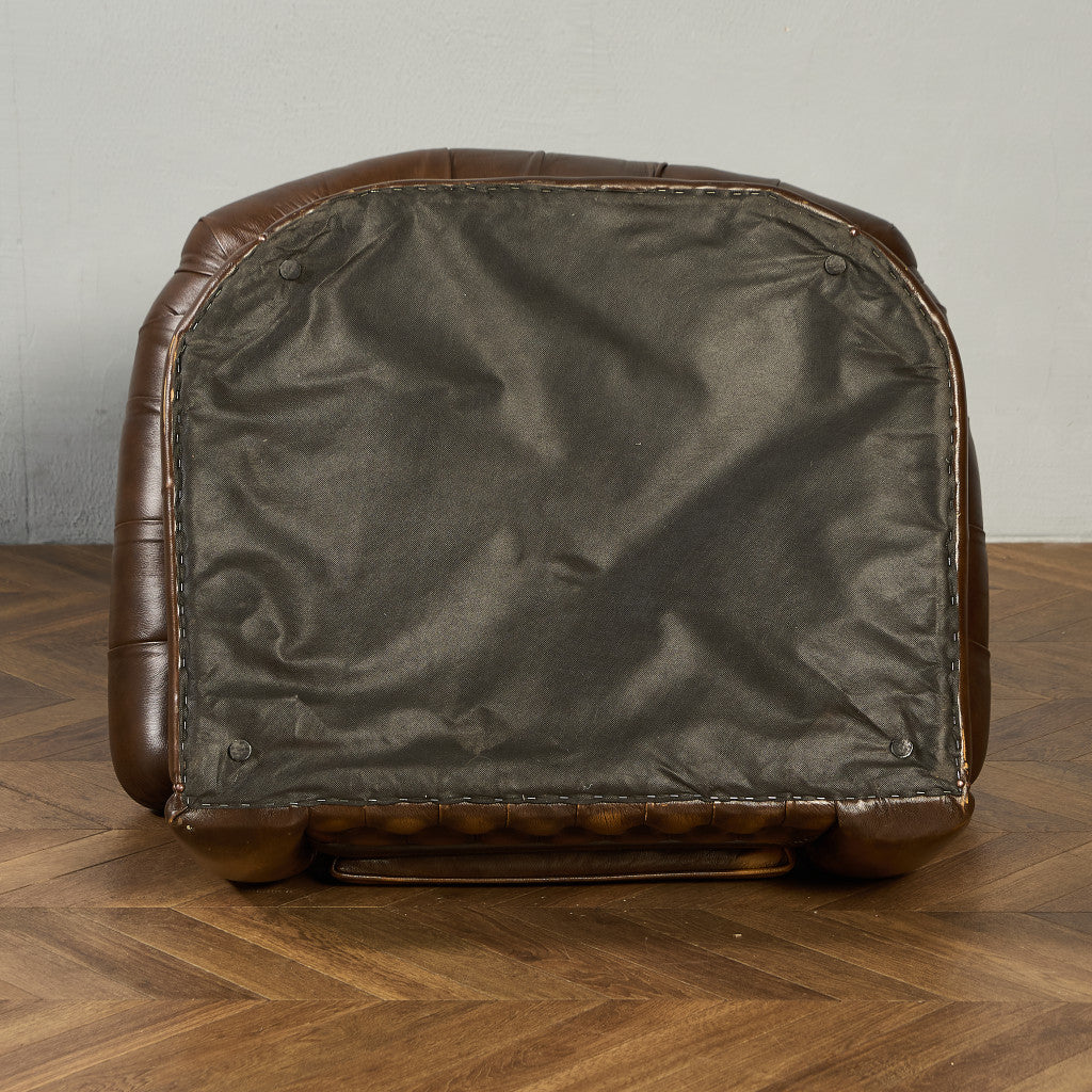 英国 クラシック チェスターフィールド ソファ