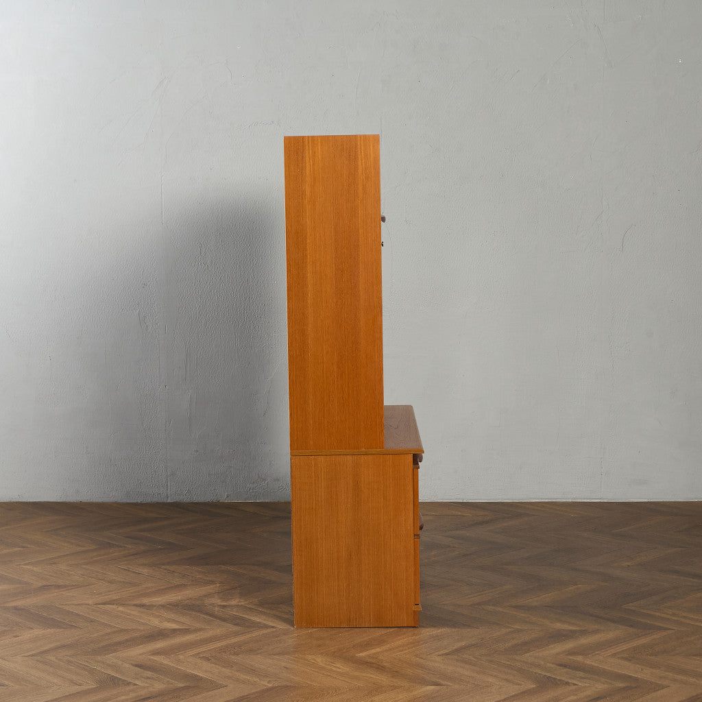 A Quinn (Sales) Ltd ヴィンテージ ウォールユニット