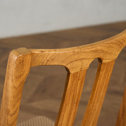 ダイニングチェア