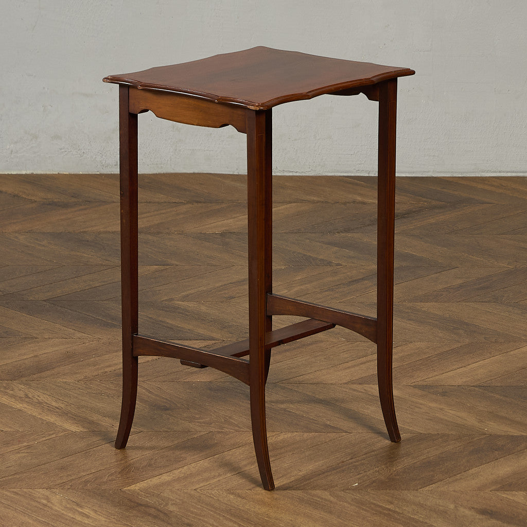 英国 クラシック ネストテーブル