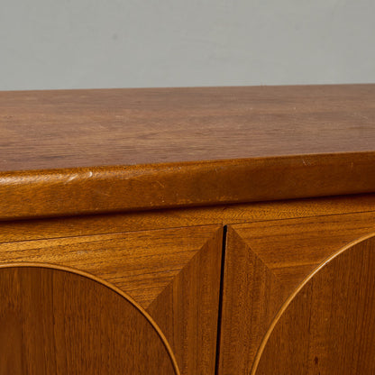 ヴィンテージ サークル サイドボード