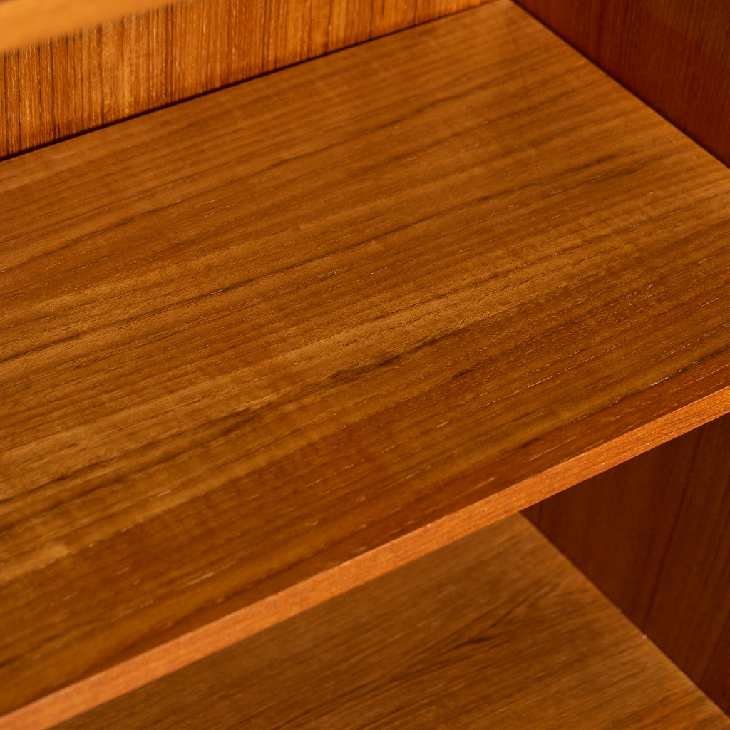 イギリス ヴィンテージ ブックシェルフ