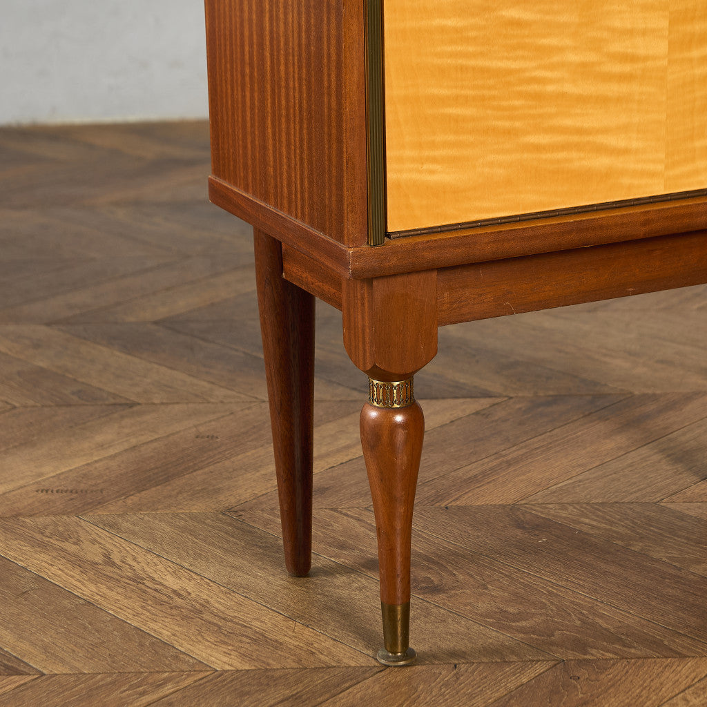 英国 ヴィンテージ ベッドサイドキャビネット