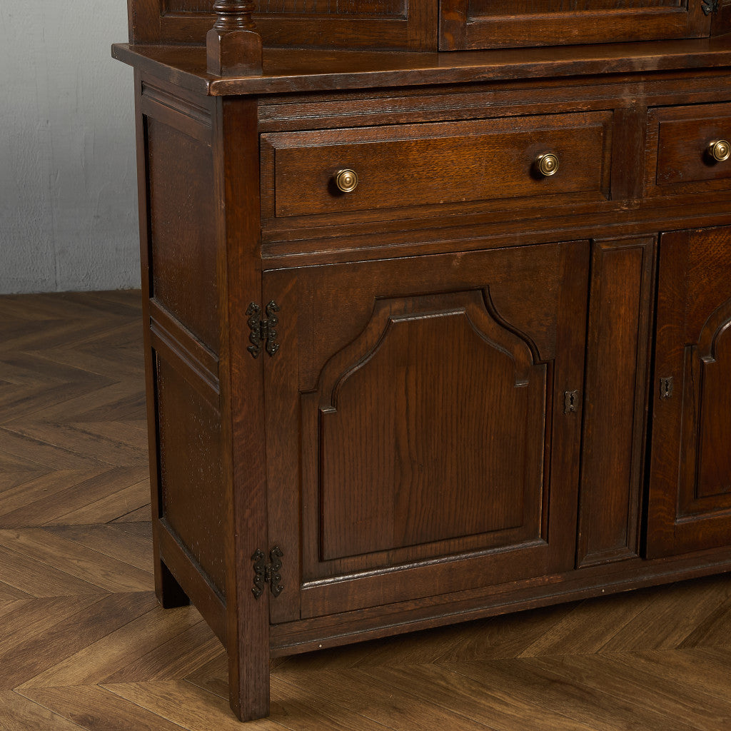 英国 クラシック コートカップボード 食器棚