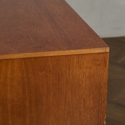 イギリス ヴィンテージ サイドボード