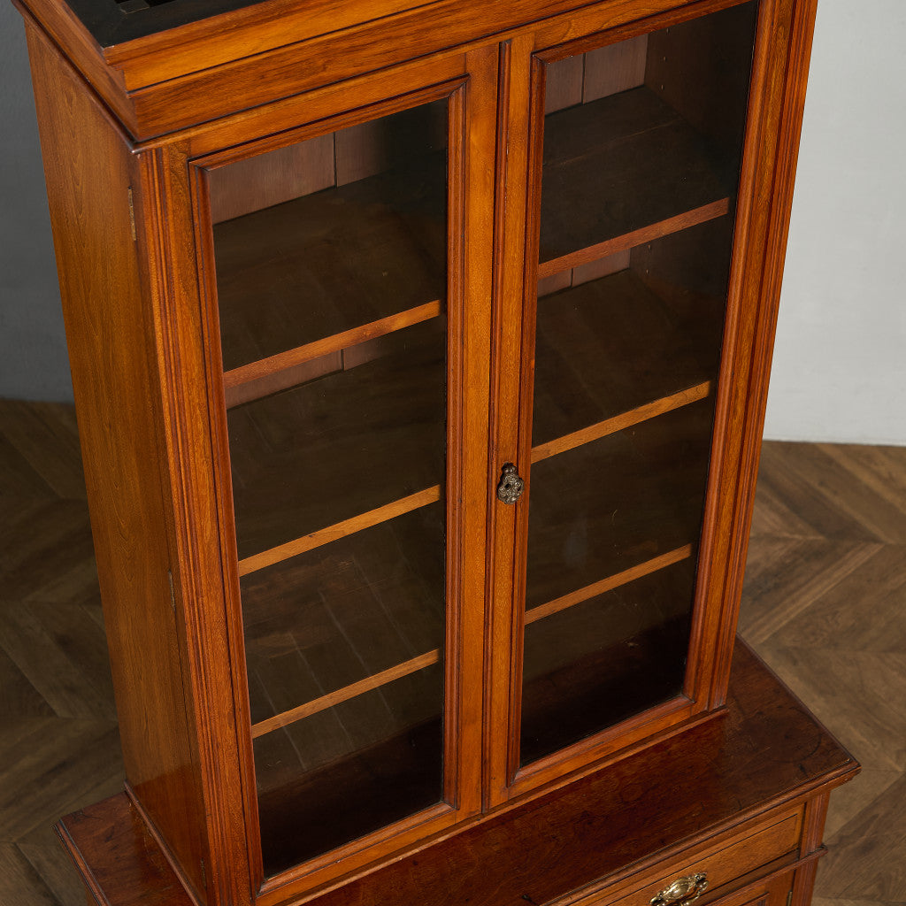 英国 クラシック ブックケース