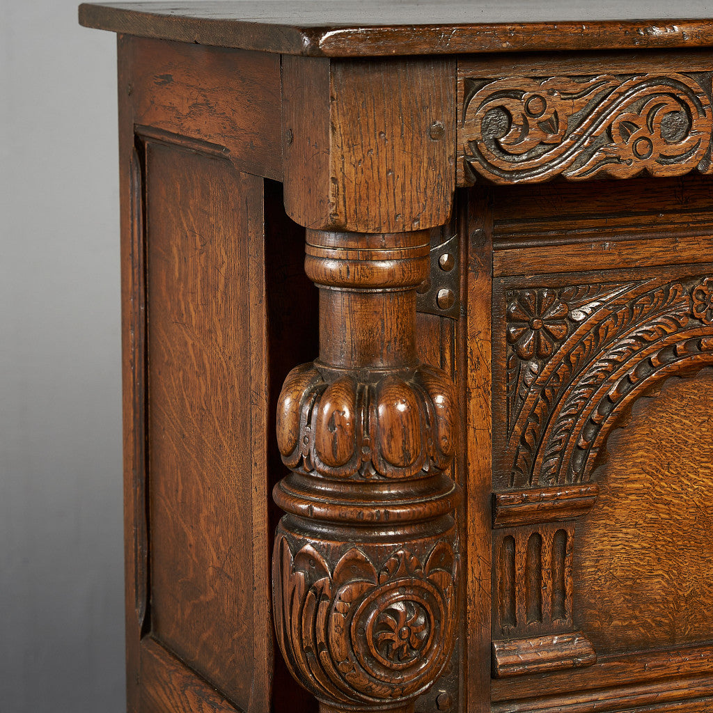 英国クラシック コートカップボード #87044