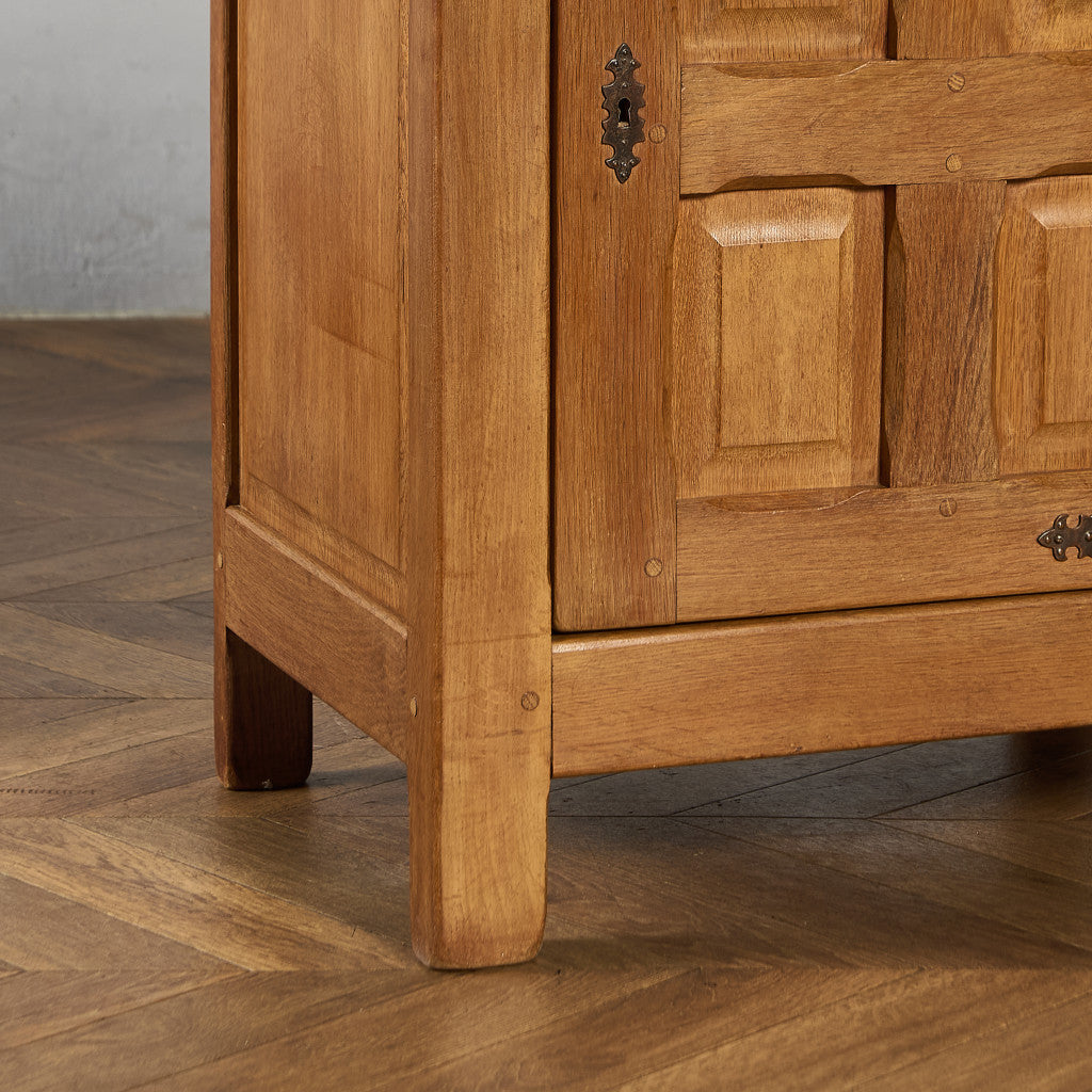 英国 クラシック キャビネット