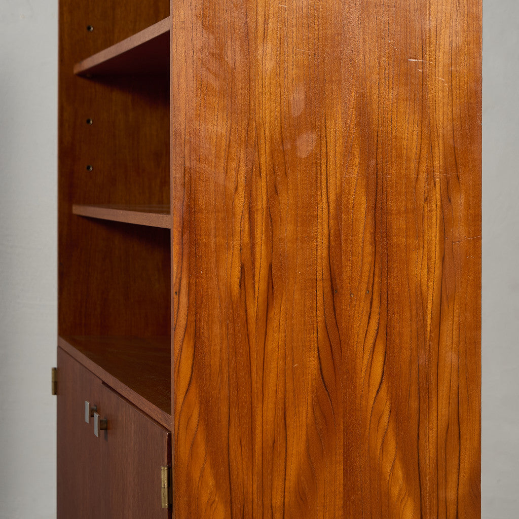 英国 ヴィンテージ キャビネット