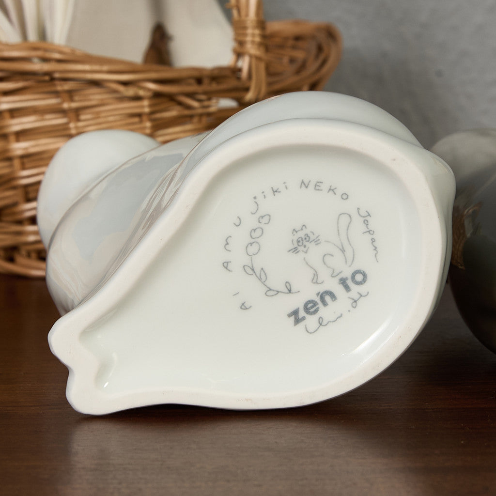 ゼント zen to FLOWER VASE / I AM JIKINEKO 白猫 #97019 – camori