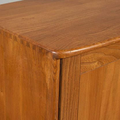 ウィンザー サイドボード