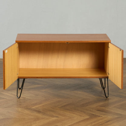 英国 ヴィンテージ キャビネット