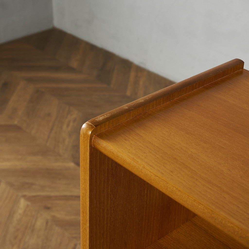 ネイサン Nathan ヴィンテージ ガラスキャビネット #89870