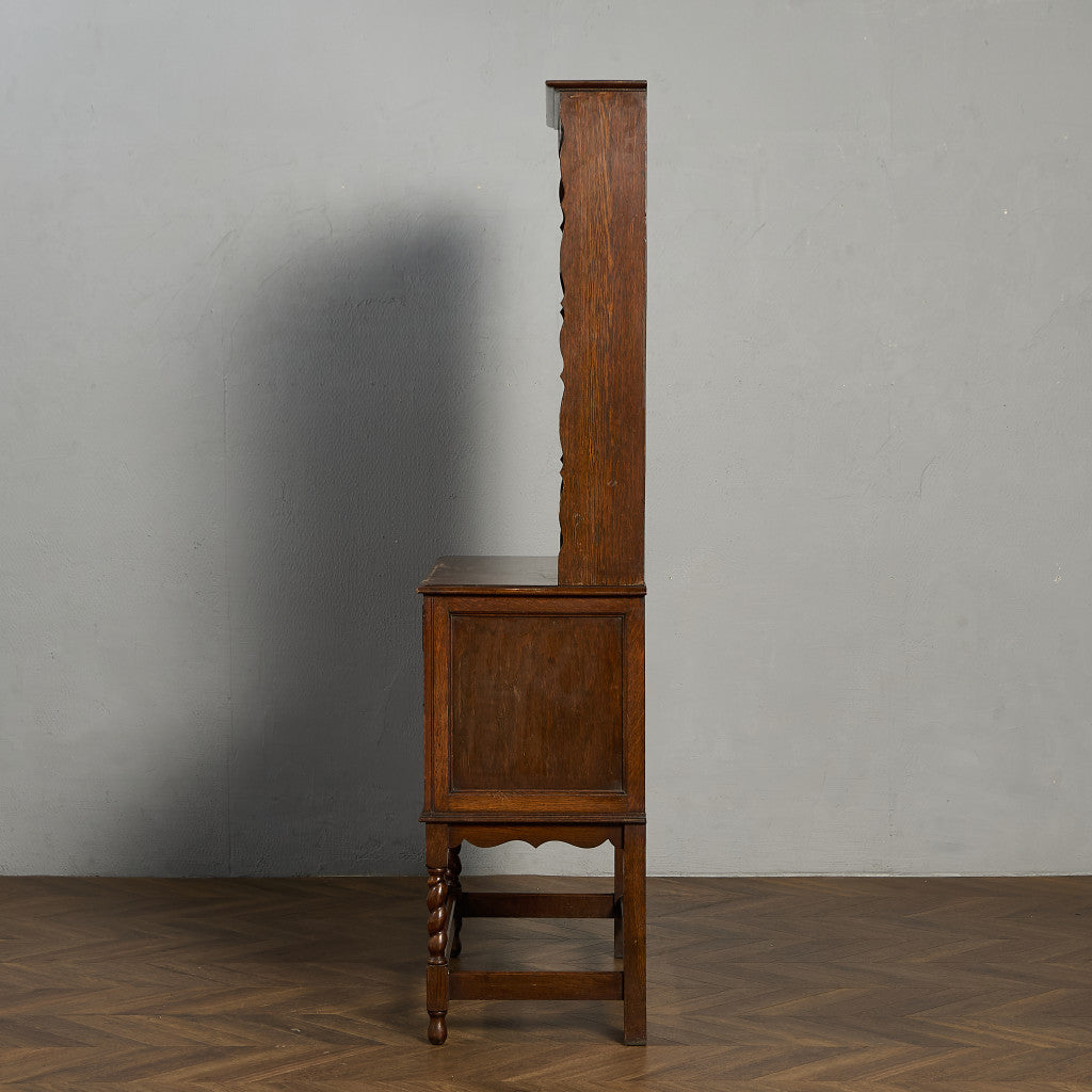 英国 クラシック ウェルシュドレッサー  食器棚