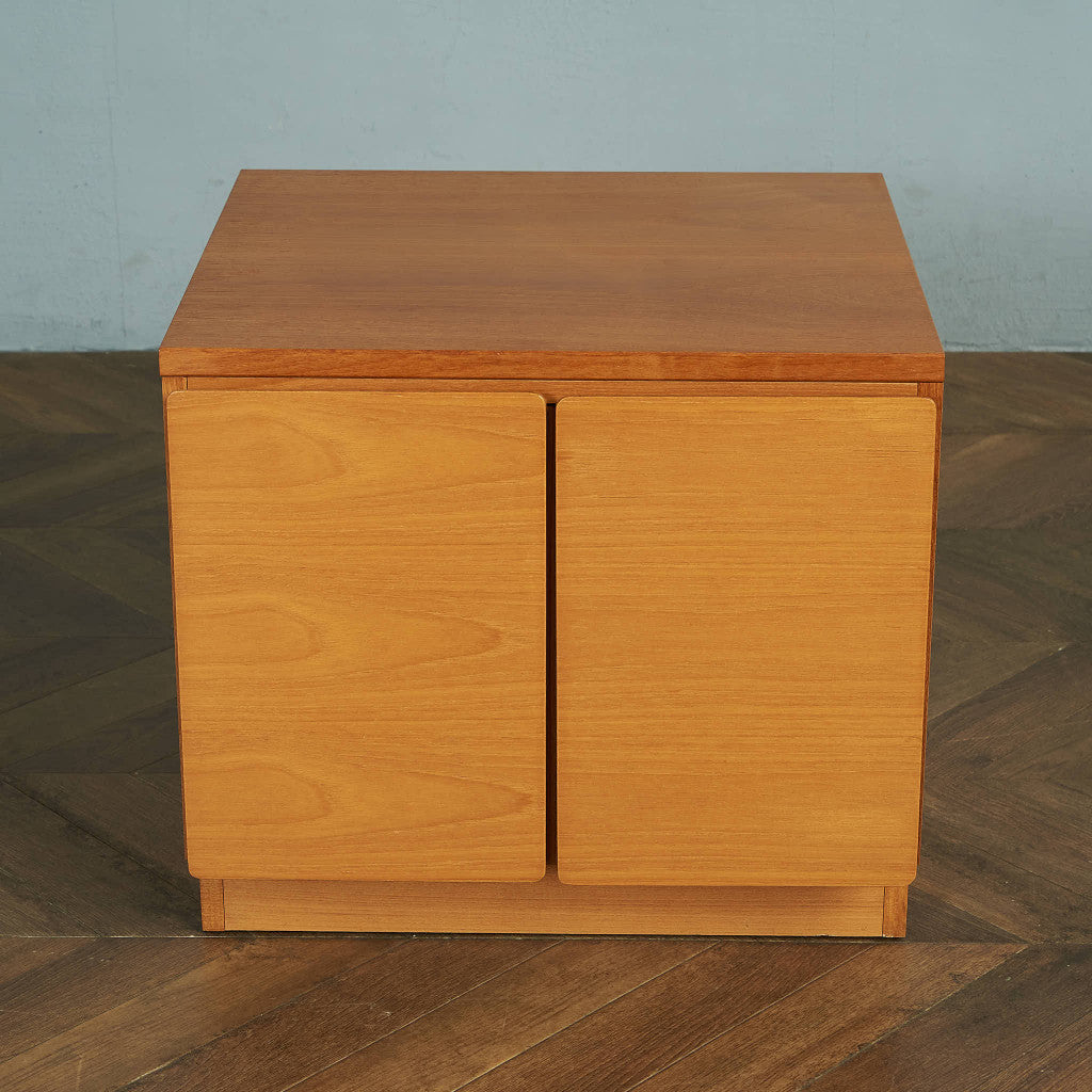 ヴィンテージ サイドキャビネット