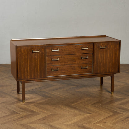 Brass-fitted Tola  ヴィンテージ サイドボード (4005)