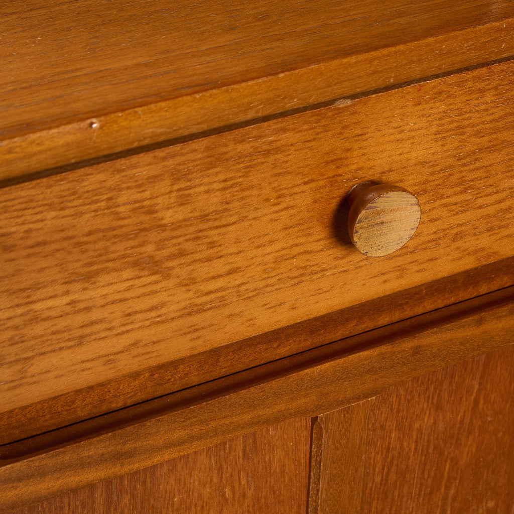 ヴィンテージ ハイサイドボード