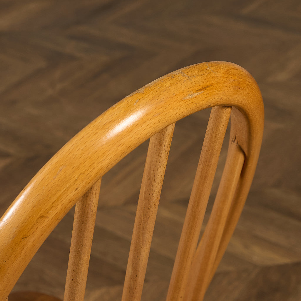 クエーカーチェア