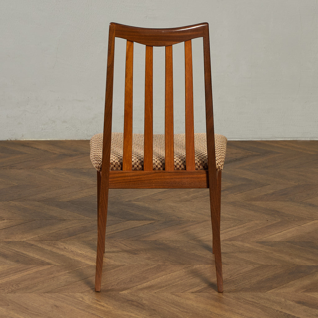 スラットバックチェア (4540)