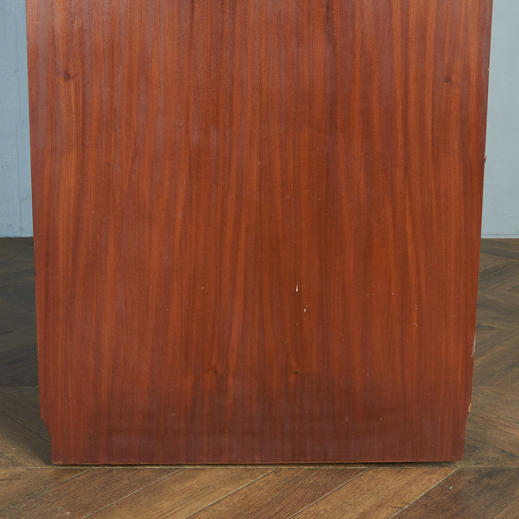 ヴィンテージ ワードローブ