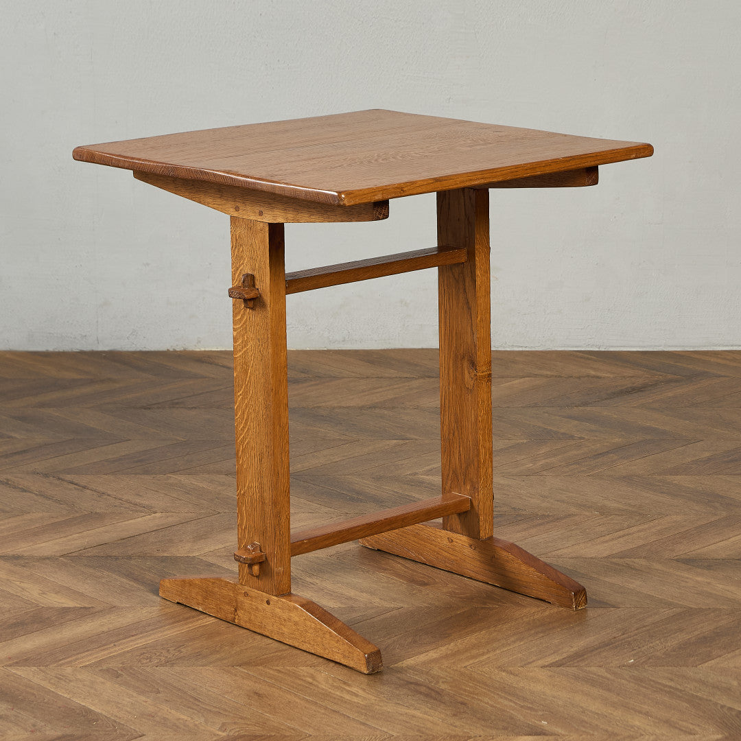 英国 クラシック サイドテーブル