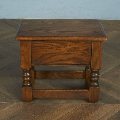 WOOD BROS / Old Charm Storage Stool #83652