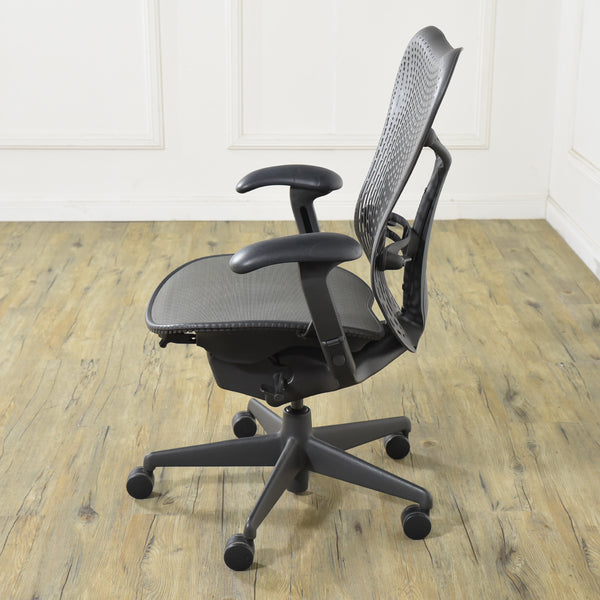 [32751][ハーマンミラー Herman Miller / USA]Herman Miller ミラチェア