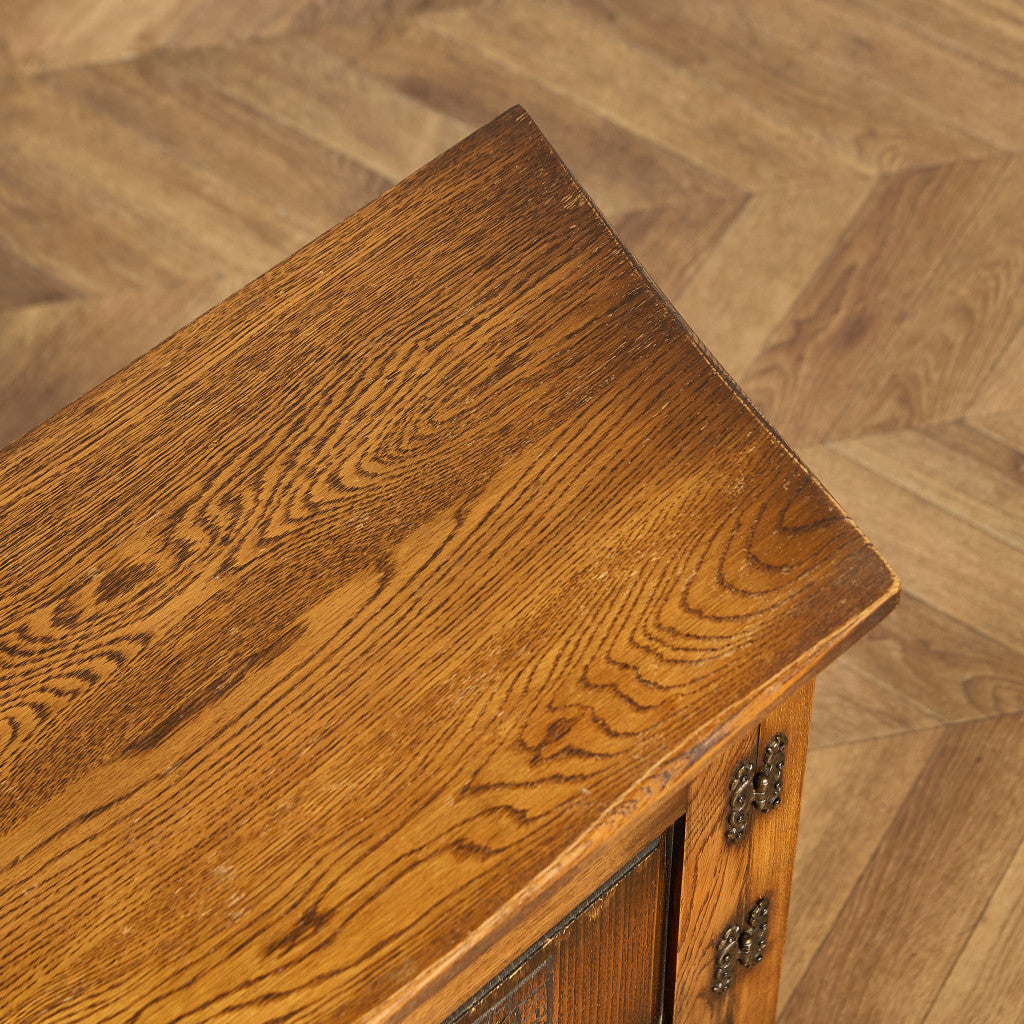 英国 クラシック キャビネット