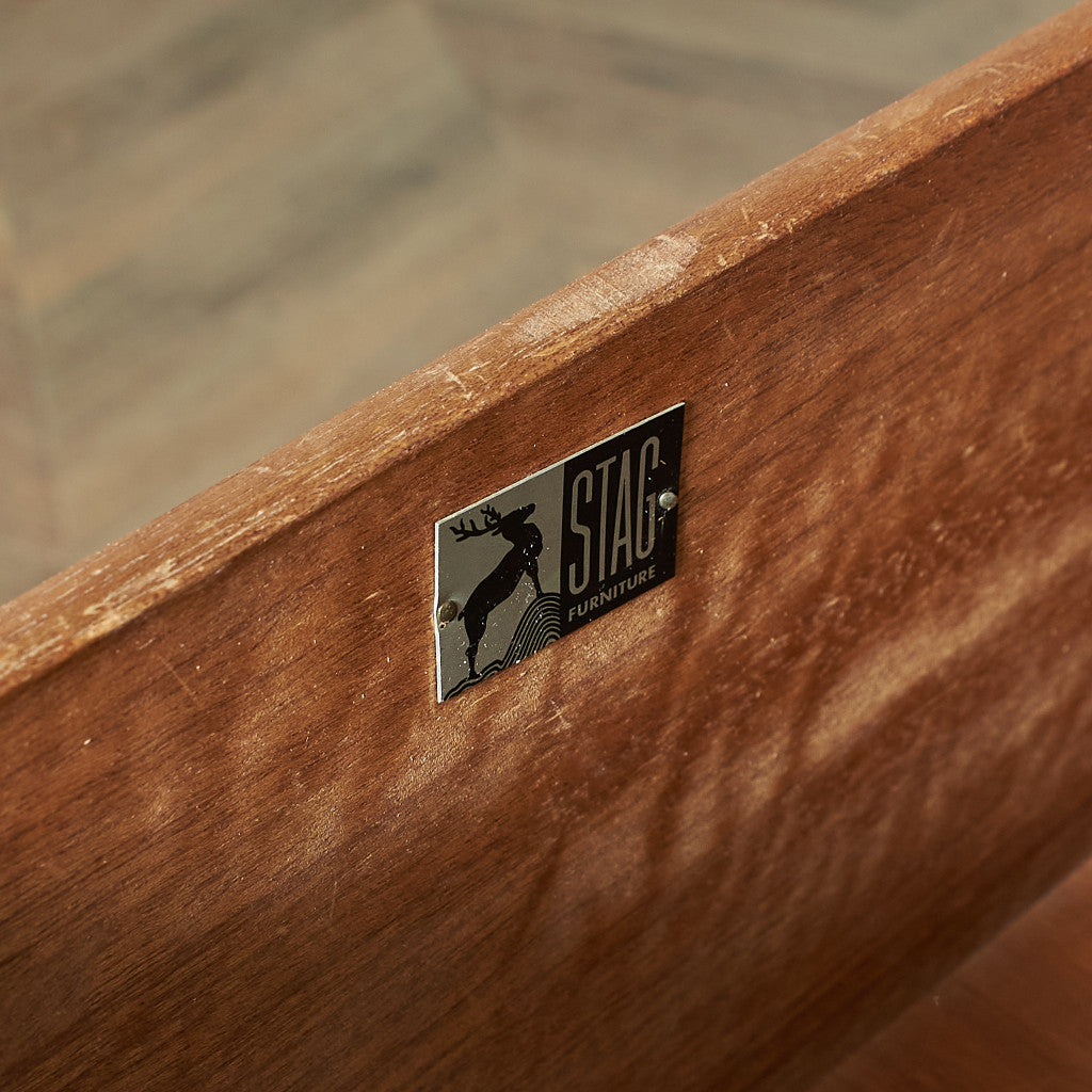 スタッグ Stag Furniture ヴィンテージ サイドボード #77359 スタッグ Stag Furniture ヴィンテージ サイドボード #77359