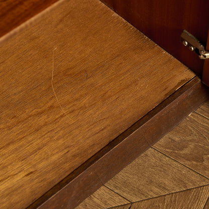 英国 ヴィンテージ カップボード