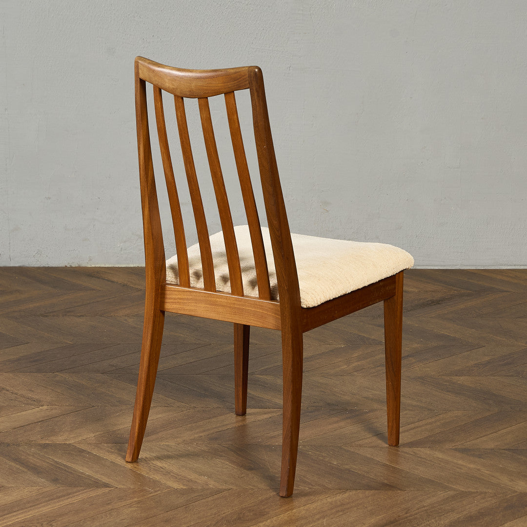 スラットバックチェア (4540)