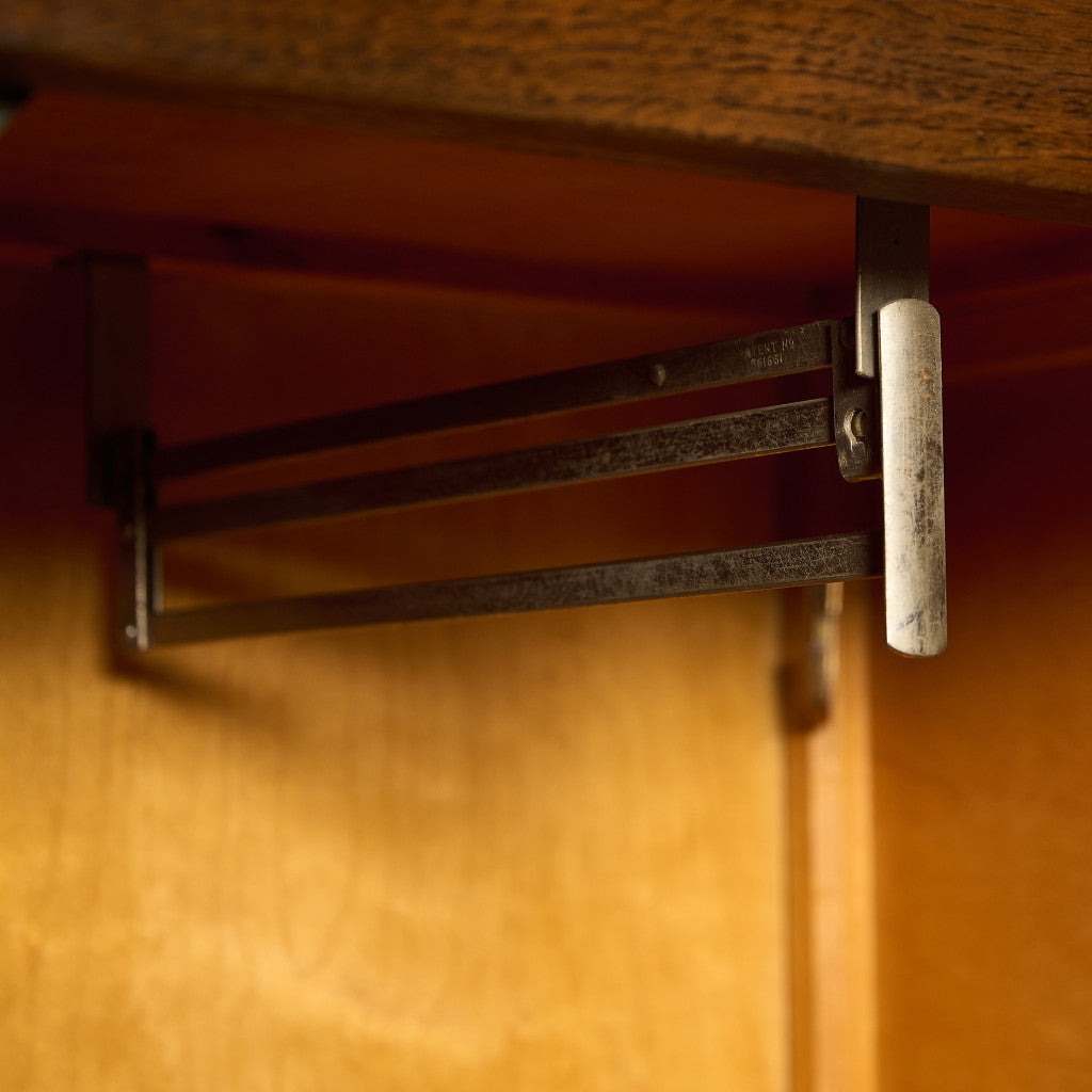 英国 クラシック ワードロープ