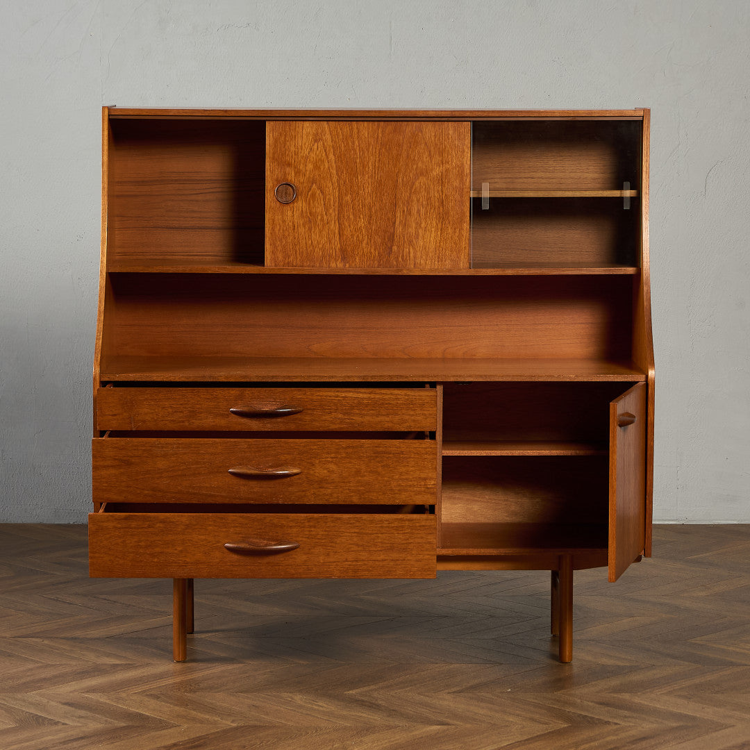 ヴィンテージ ハイサイドボード