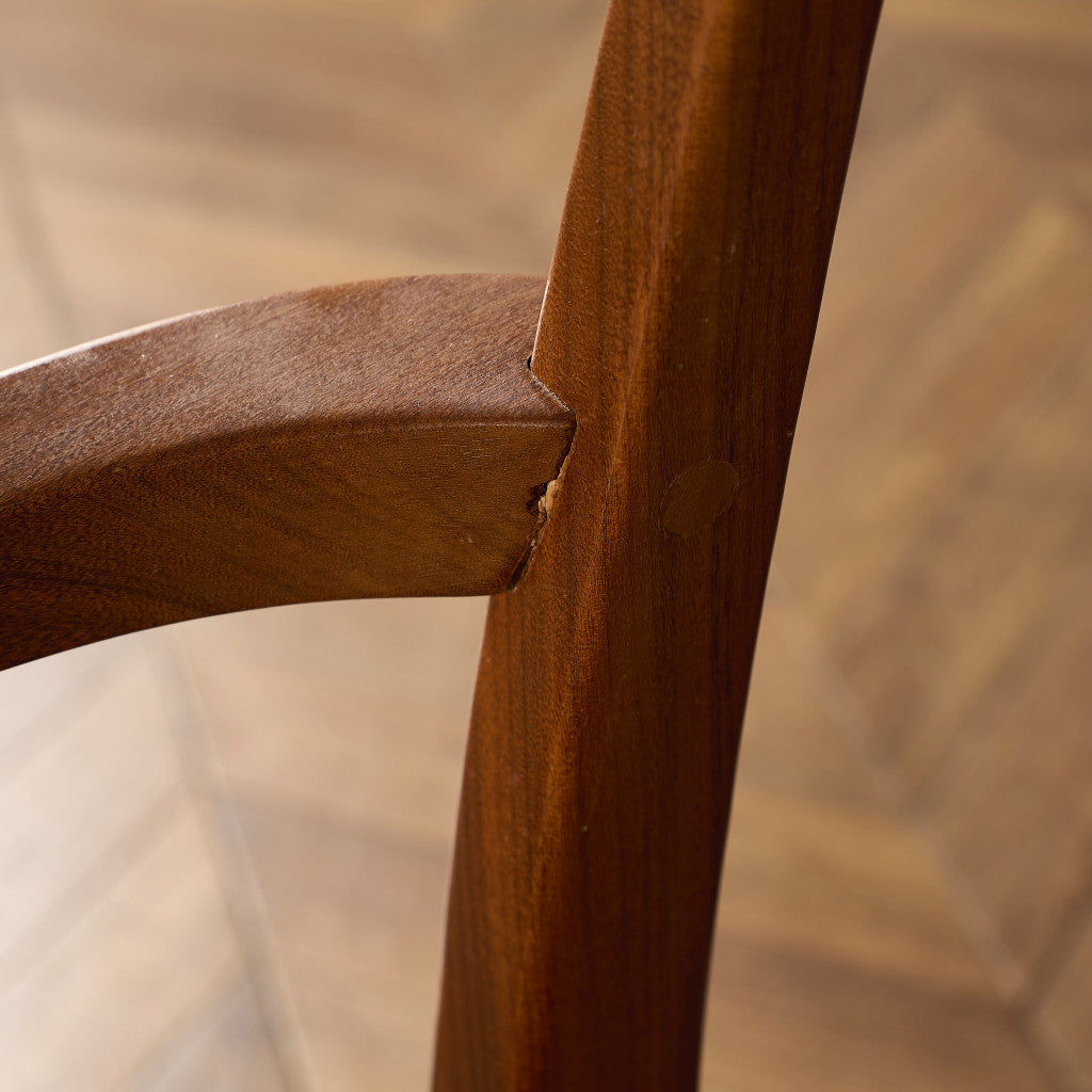 ダイニング アームチェア