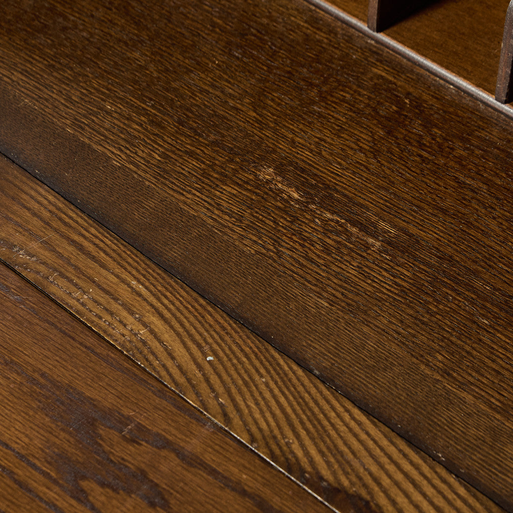 Stanley Wood of Olney ライティング ビューロー