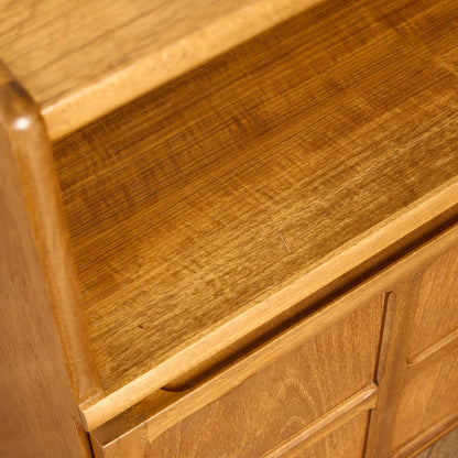 十字扉 ヴィンテージ キャビネット