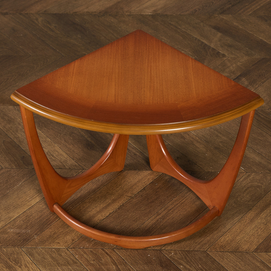 ヴィンテージ ガラストップ ネスト コーヒーテーブル