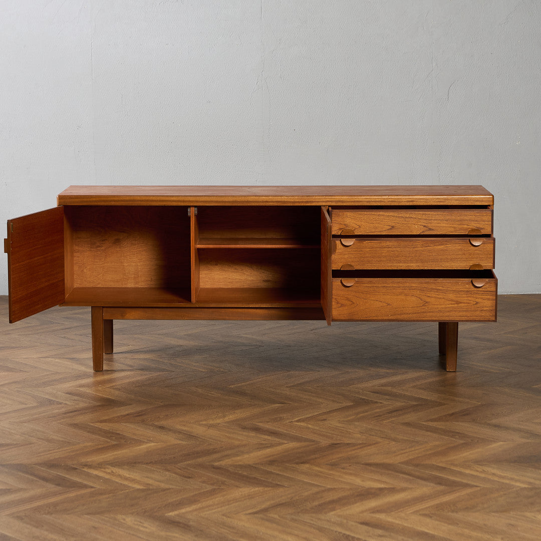 ヴィンテージ サイドボード