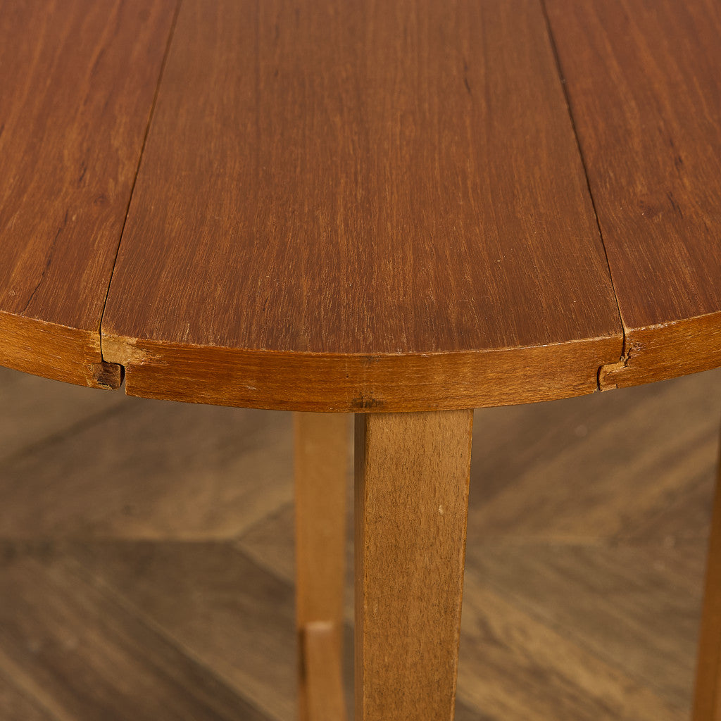 Novy Domov ヴィンテージ ネストテーブル