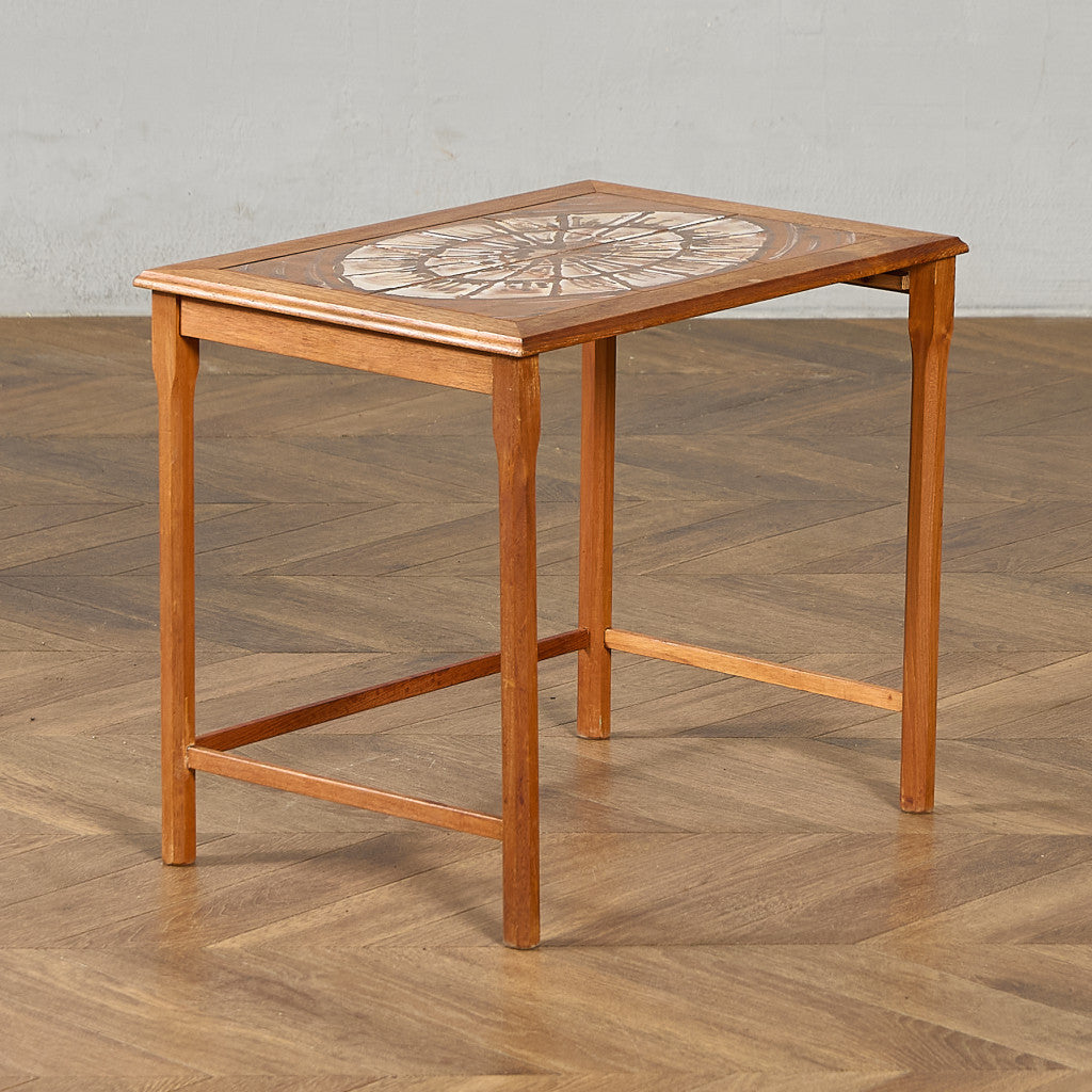 デンマーク TOFTEN タイルトップ ネストテーブル